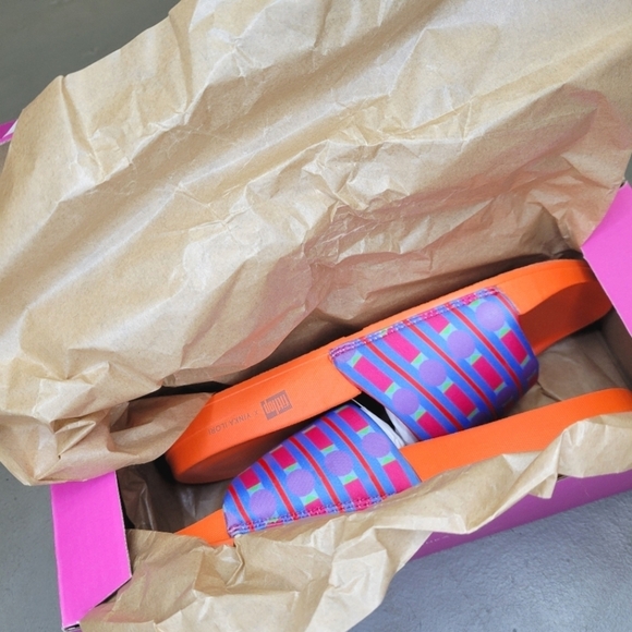 [BNIB] iQUSHION X YINKA ILORI  Water-Resistant Slides SIZE 6 [SOLD OUT] - Picture 10 of 12